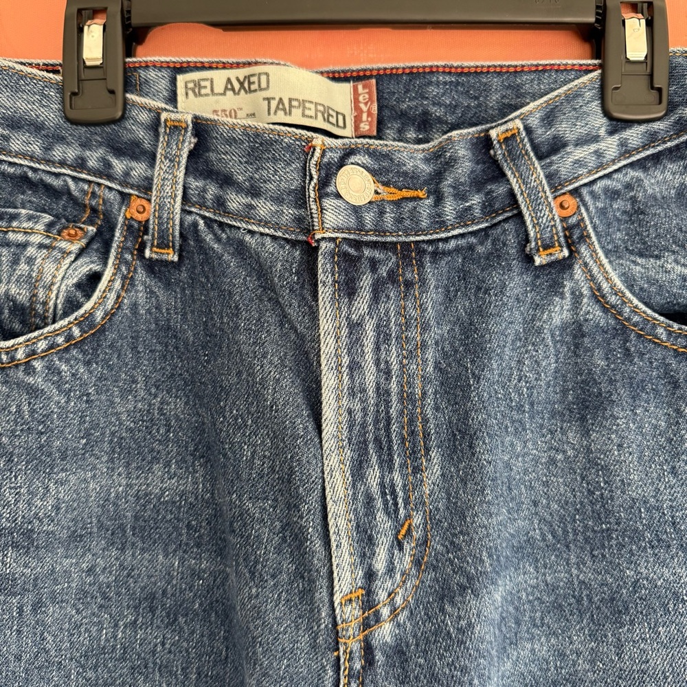 Levi's 550 blue dark wash denim relaxed tapered women's jeans cotton 90s Y2K - Picture 3 of 6